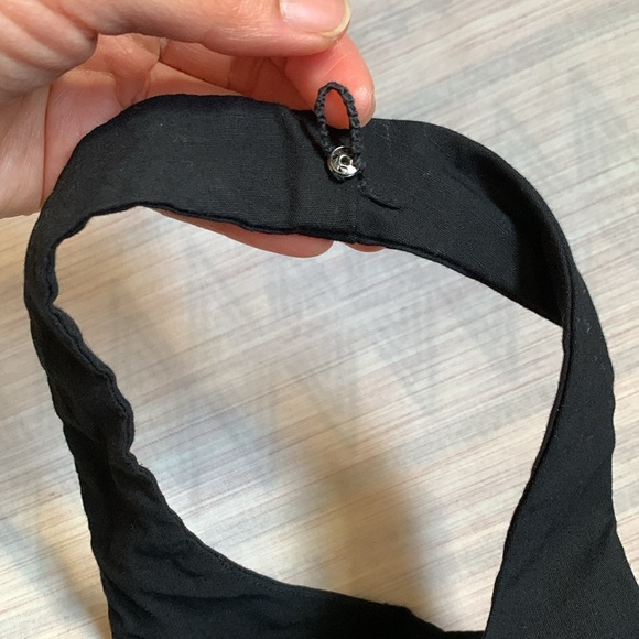 NWT Maeve (Anthropologie) black square neck cropped tank - Picture 9 of 10